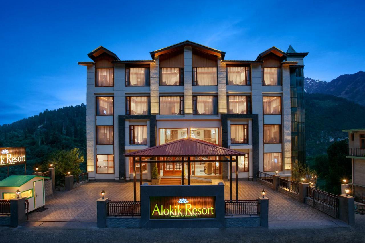 Alokik Resort- Pure Veg Manāli Exteriör bild